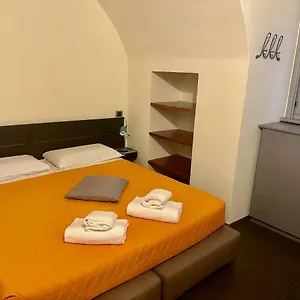 https://feel-luxury-duomo-suite.it-lombardy.com