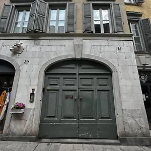https://lacoquette-31.it-lombardy.com